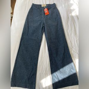 Fitted High Waisted Jean With Flared Leg